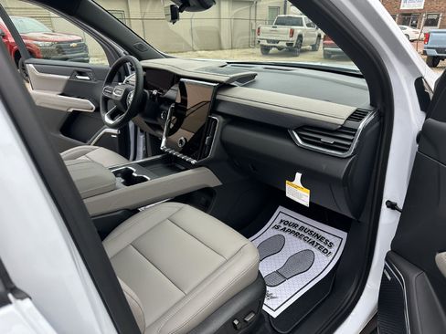 New 2026 GMC Acadia Elevation w/ Elevation Premium Package image 18