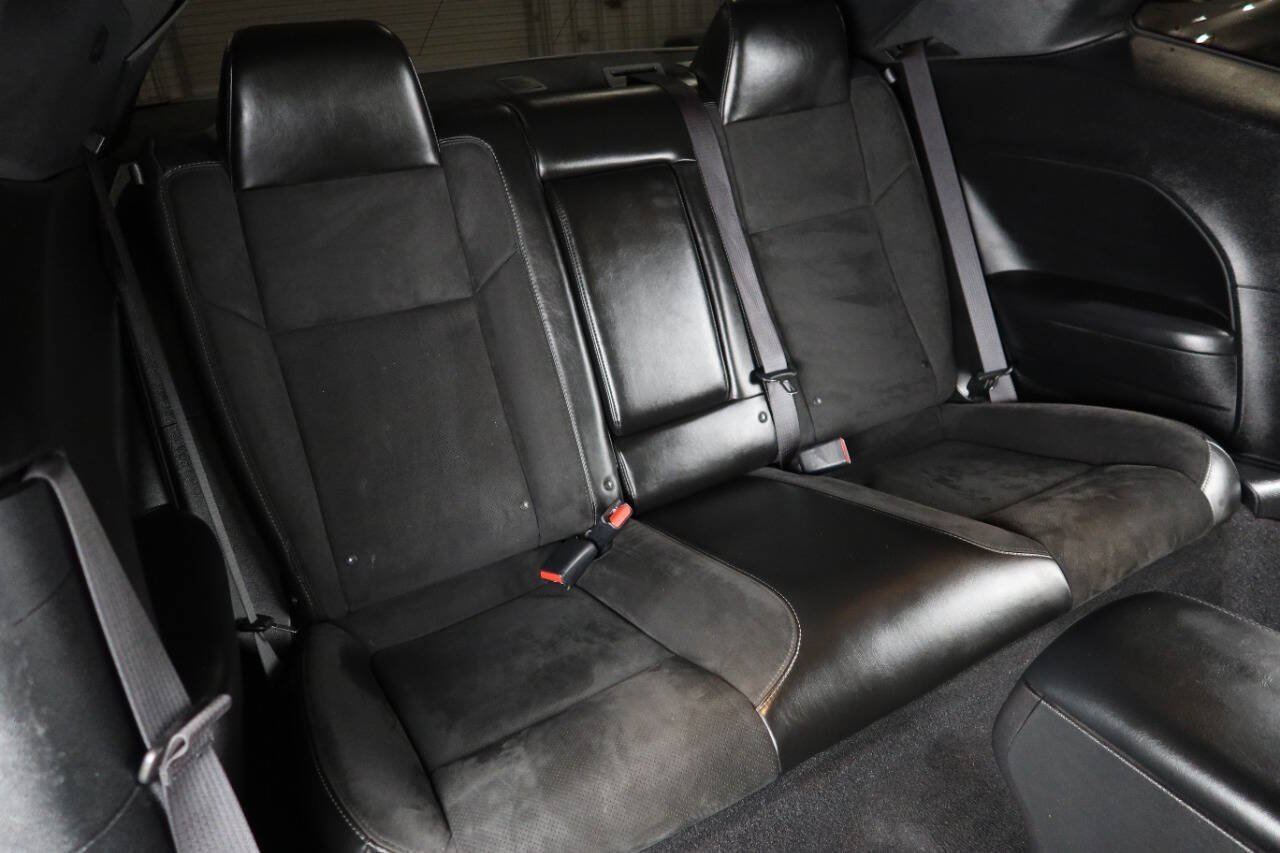 Used 2022 Dodge Challenger R/T Scat Pack w/ Plus Package RWD image 14