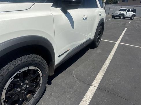 Certified 2024 Nissan Pathfinder Rock Creek AWD/4WD image 2