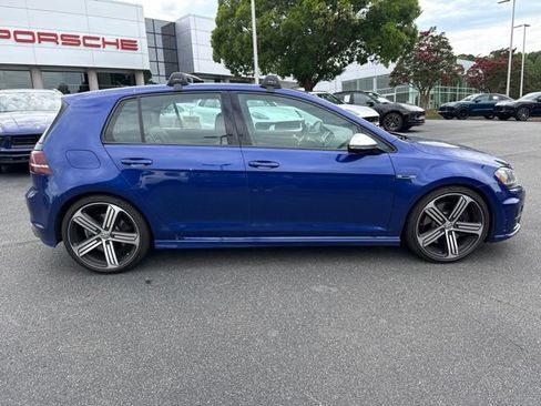 Used 2016 Volkswagen Golf R 4-Door AWD/4WD image 18