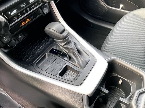 Used 2024 Toyota RAV4 LE image 16