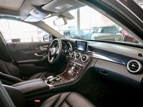 Used 2015 Mercedes-Benz C 300 4MATIC Sedan image 24