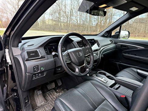 Used 2022 Honda Passport TrailSport image 13