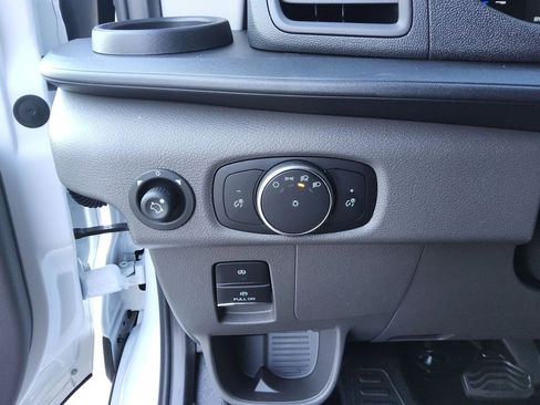 New 2026 Ford Transit 250 148 Medium Roof w/ Load Area Protection Package image 8