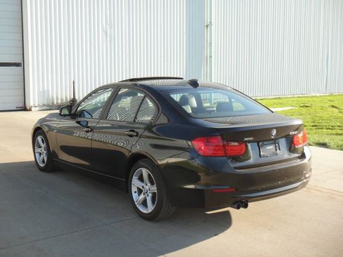 Used 2014 BMW 328i xDrive Sedan AWD/4WD image 11