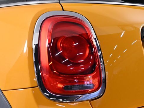 Used 2014 MINI Cooper S FWD image 8