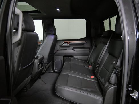 Used 2023 GMC Sierra 1500 Denali w/ Denali Reserve Package AWD/4WD image 20
