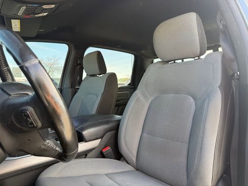 Used 2021 RAM 1500 Big Horn image 15