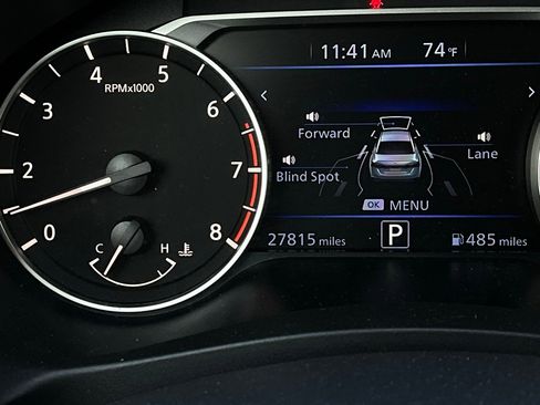 Used 2025 Nissan Altima 2.5 SV image 37