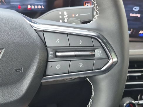 Used 2026 Chevrolet Traverse LT w/ Enhanced Driving Package FWD image 12