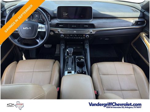 Used 2022 Kia Telluride SX w/ Towing Package FWD image 10