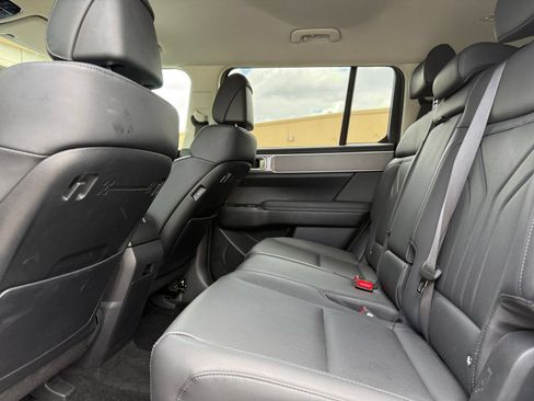 Used 2026 Hyundai Santa Fe SEL FWD image 27