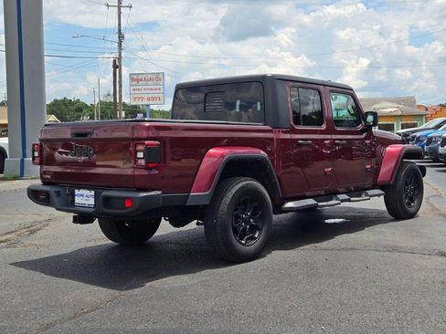 Used 2021 Jeep Gladiator Sport AWD/4WD image 5
