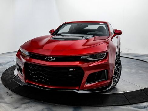 Used 2023 Chevrolet Camaro ZL1 image 3