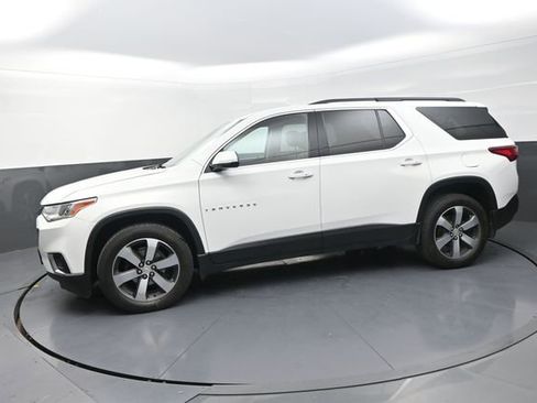 Used 2019 Chevrolet Traverse LT w/ LT Premium Package AWD/4WD image 58