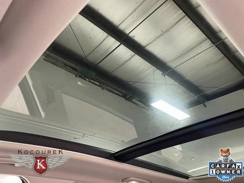 Used 2023 Kia Sorento S w/ Panoramic Sunroof Package AWD/4WD image 20