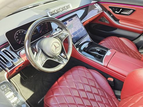 Used 2023 Mercedes-Benz S 580 4MATIC Sedan w/ AMG Line image 19