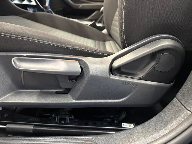 Used 2024 Volkswagen Jetta S FWD image 23