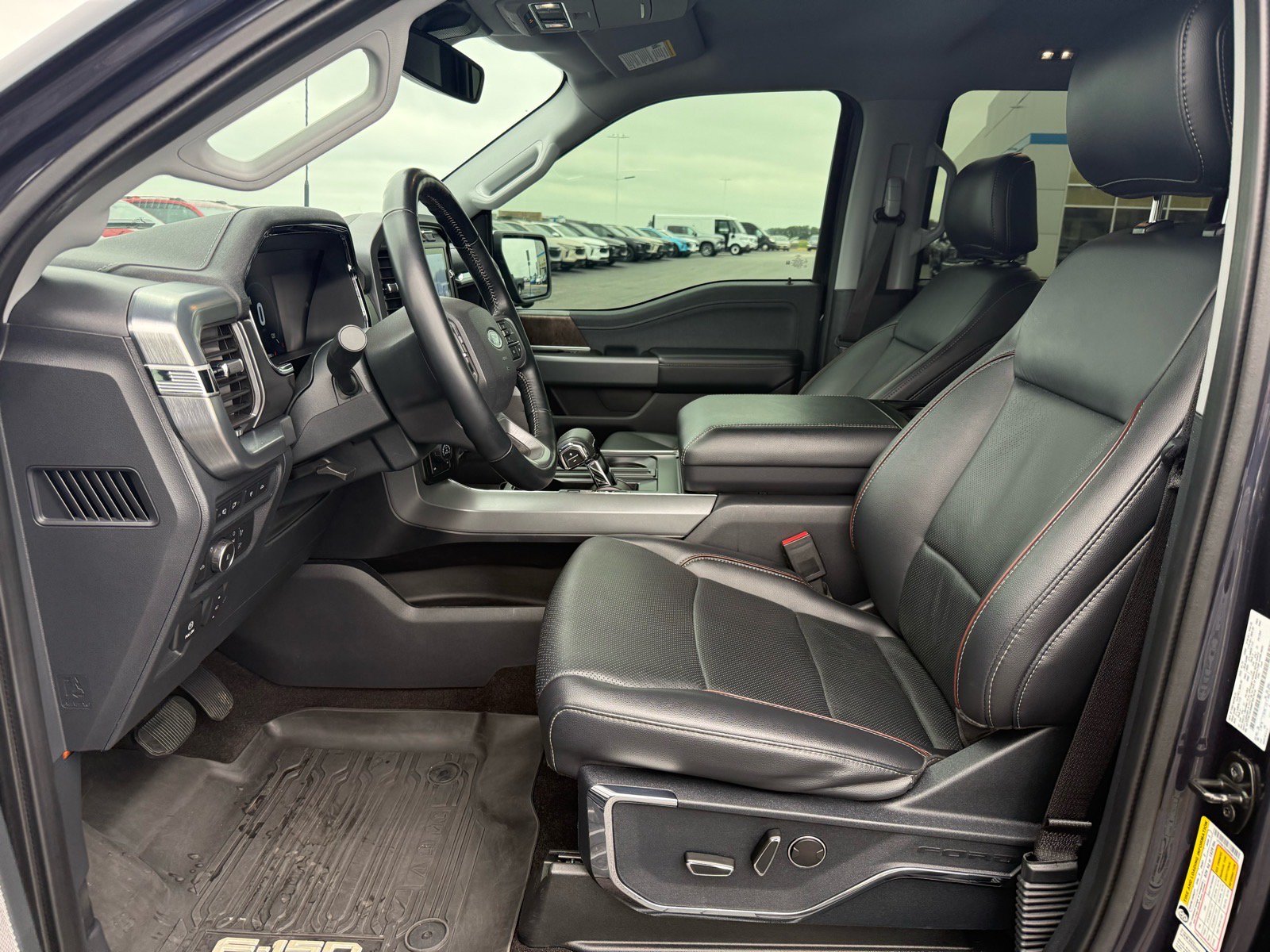 Used 2021 Ford F150 Lariat AWD/4WD image 12