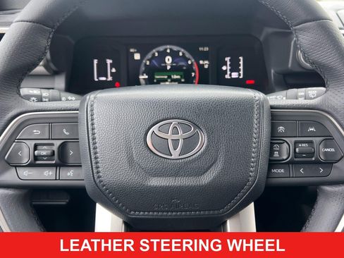 New 2026 Toyota 4Runner SR5 AWD/4WD image 22