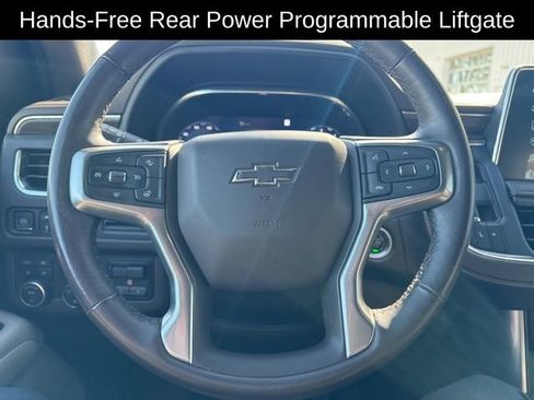 Used 2022 Chevrolet Tahoe Z71 w/ Z71 Off-Road Package AWD/4WD image 15