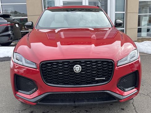 Certified 2025 Jaguar F-PACE R-Dynamic S image 9