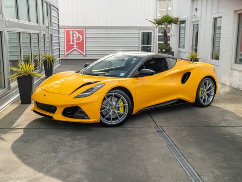 Used 2024 Lotus Emira First Edition image 2