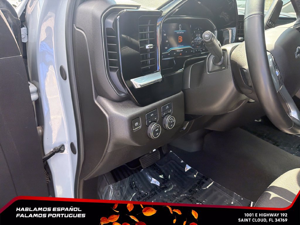 Used 2024 Chevrolet Silverado 1500 RST AWD/4WD image 18