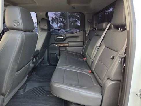 Used 2021 Chevrolet Silverado 1500 LT Trail Boss w/ Convenience Package II AWD/4WD image 13