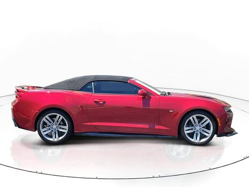 Used 2017 Chevrolet Camaro SS RWD image 5