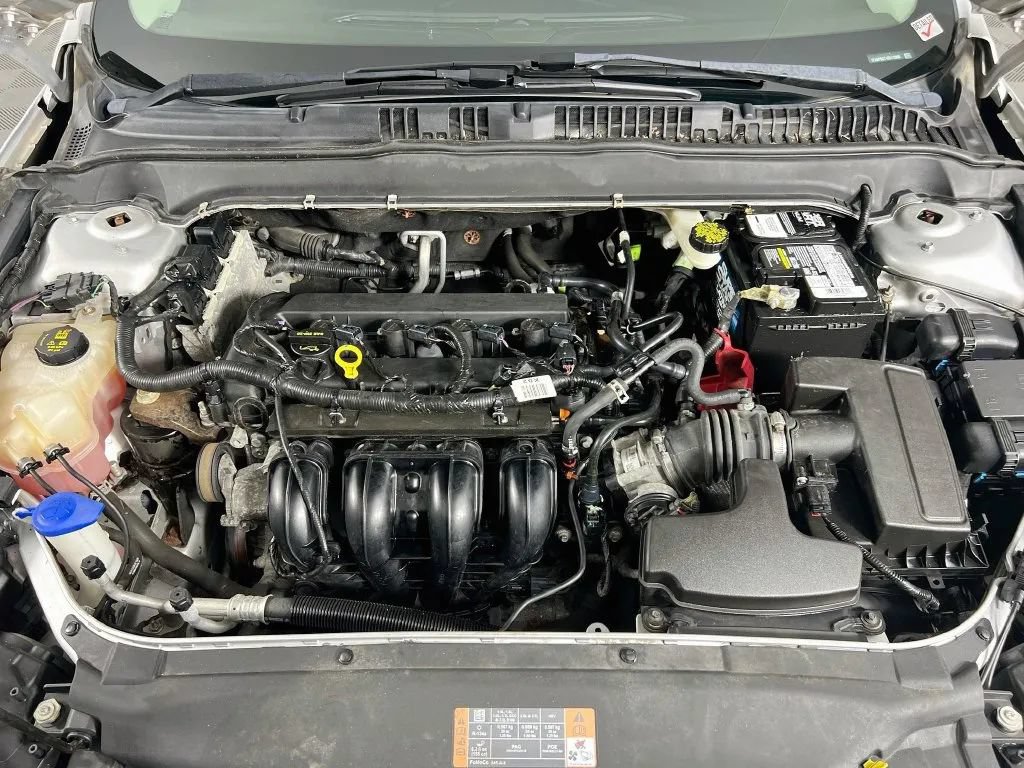Used 2016 Ford Fusion S FWD image 28