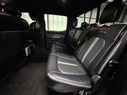 Used 2019 Ford F250 Platinum image 10
