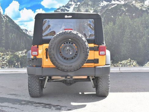 Used 2012 Jeep Wrangler Unlimited Sport w/ Connectivity Group image 10