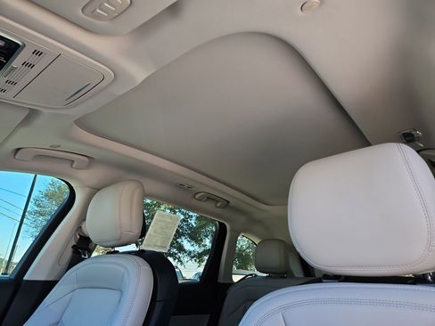 New 2026 Lincoln Nautilus Premier w/ Equipment Group 102A image 27