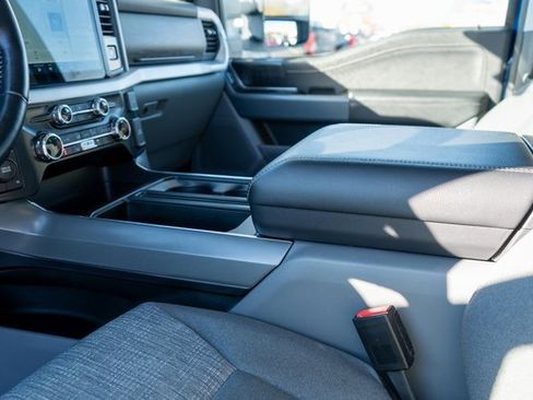 Used 2022 Ford F150 XLT w/ Equipment Group 302A High image 18