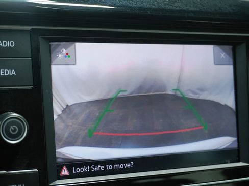 Used 2023 Volkswagen Taos S FWD image 17