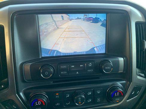 Used 2018 Chevrolet Silverado 1500 LT w/ Texas Edition RWD image 31