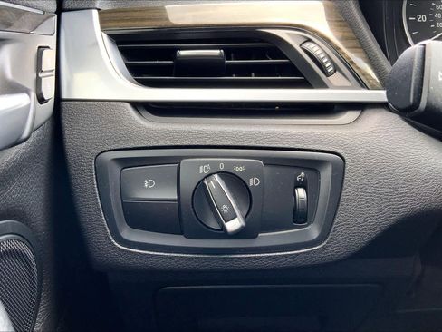 Used 2016 BMW X1 xDrive28i AWD/4WD image 34