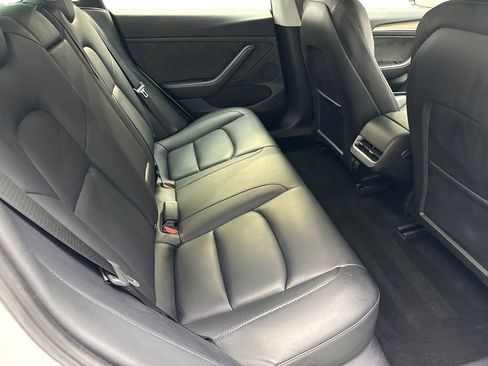Used 2023 Tesla Model 3 Standard Range RWD image 37
