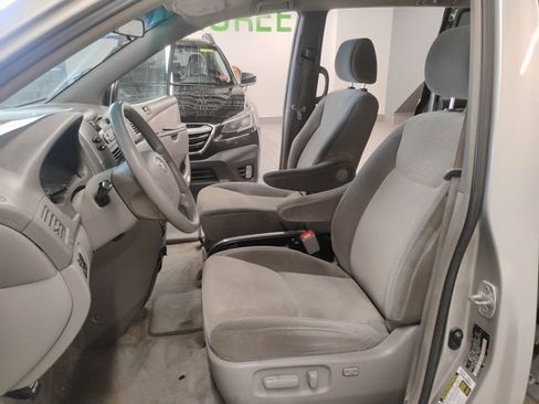 Used 2008 Toyota Sienna LE image 20