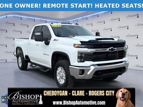 Used 2024 Chevrolet Silverado 2500 LT w/ Convenience Package AWD/4WD image 1