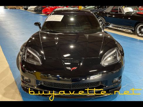 Used 2010 Chevrolet Corvette Grand Sport w/ Preferred Equipment Group RWD image 4