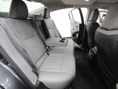 Used 2025 Subaru Legacy Limited image 35