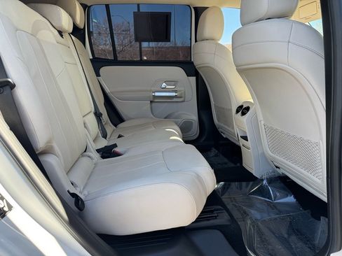 Certified 2021 Mercedes-Benz GLB 250 image 23