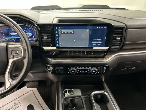 Certified 2023 Chevrolet Silverado 1500 LT Trail Boss w/ Convenience Package II AWD/4WD image 19