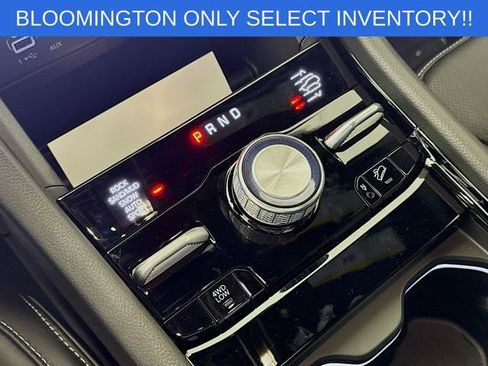 New 2025 Jeep Grand Cherokee L Overland w/ Trailer Tow Package image 17