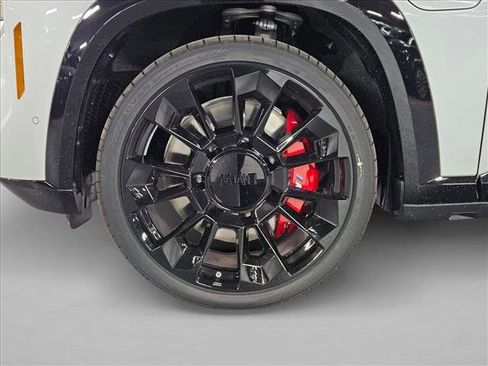 New 2026 BMW XM Label Red AWD/4WD image 9
