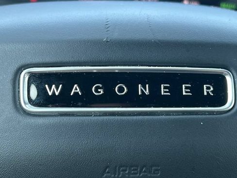 Used 2024 Jeep Wagoneer Launch Edition AWD/4WD image 13