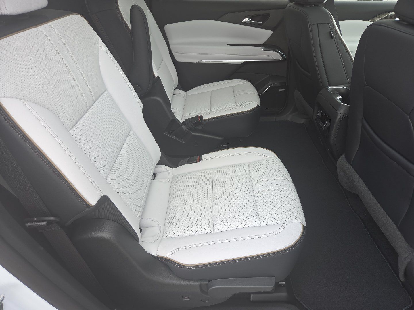 New 2026 Chevrolet Traverse High Country AWD/4WD image 27