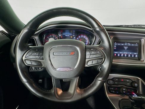 Used 2021 Dodge Challenger SXT w/ Blacktop Package image 11